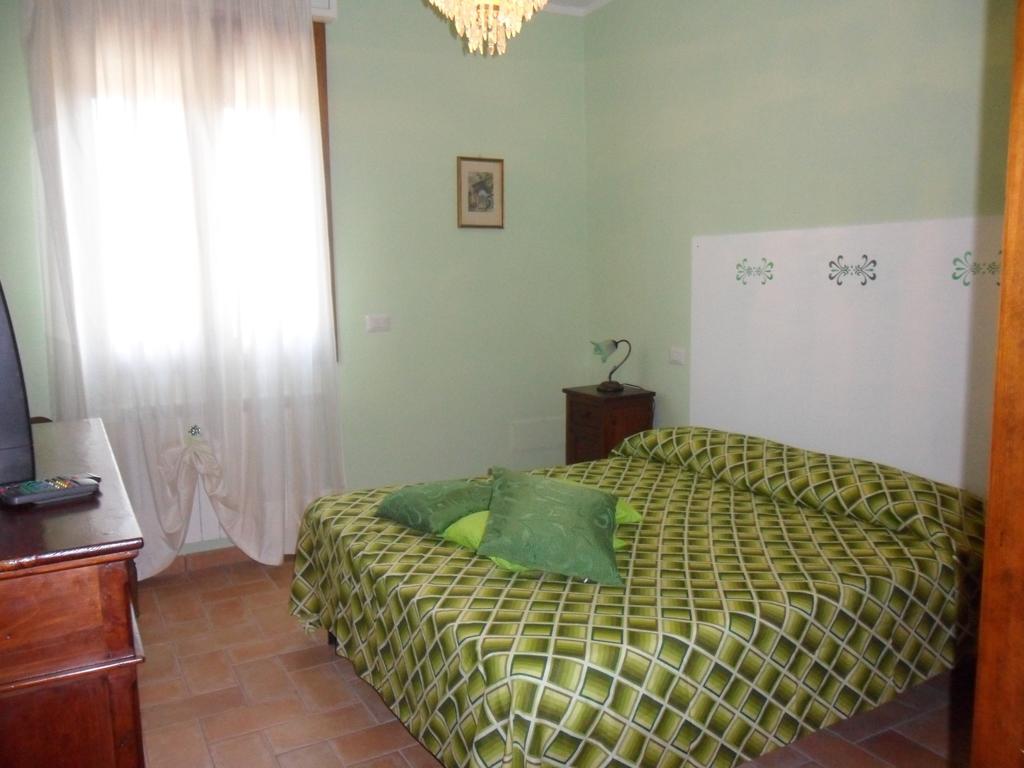Agriturismo Poponi Villa Todi Habitación foto